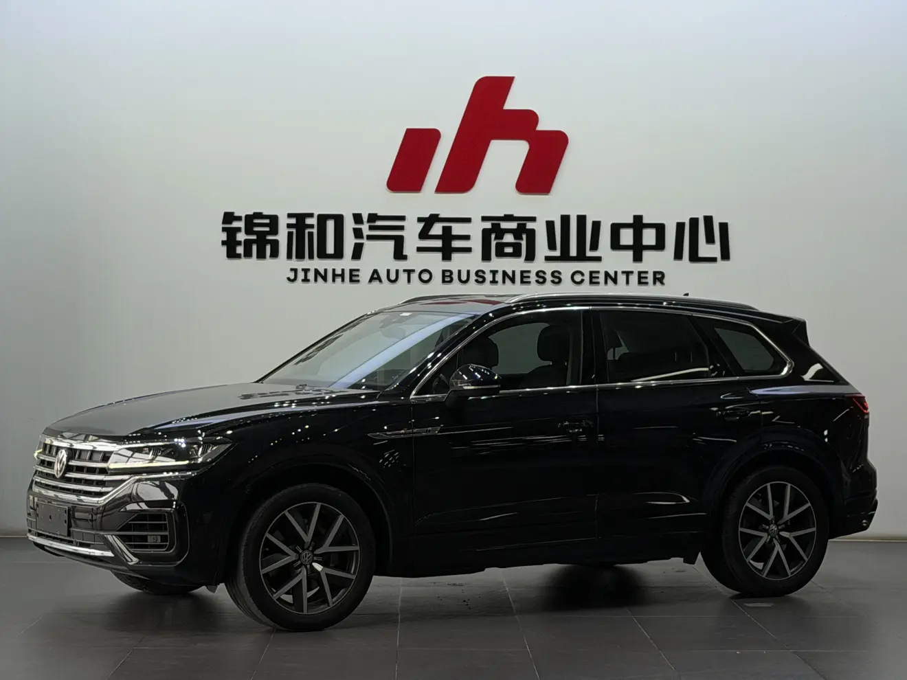 Volkswagen Touareg  из Китая