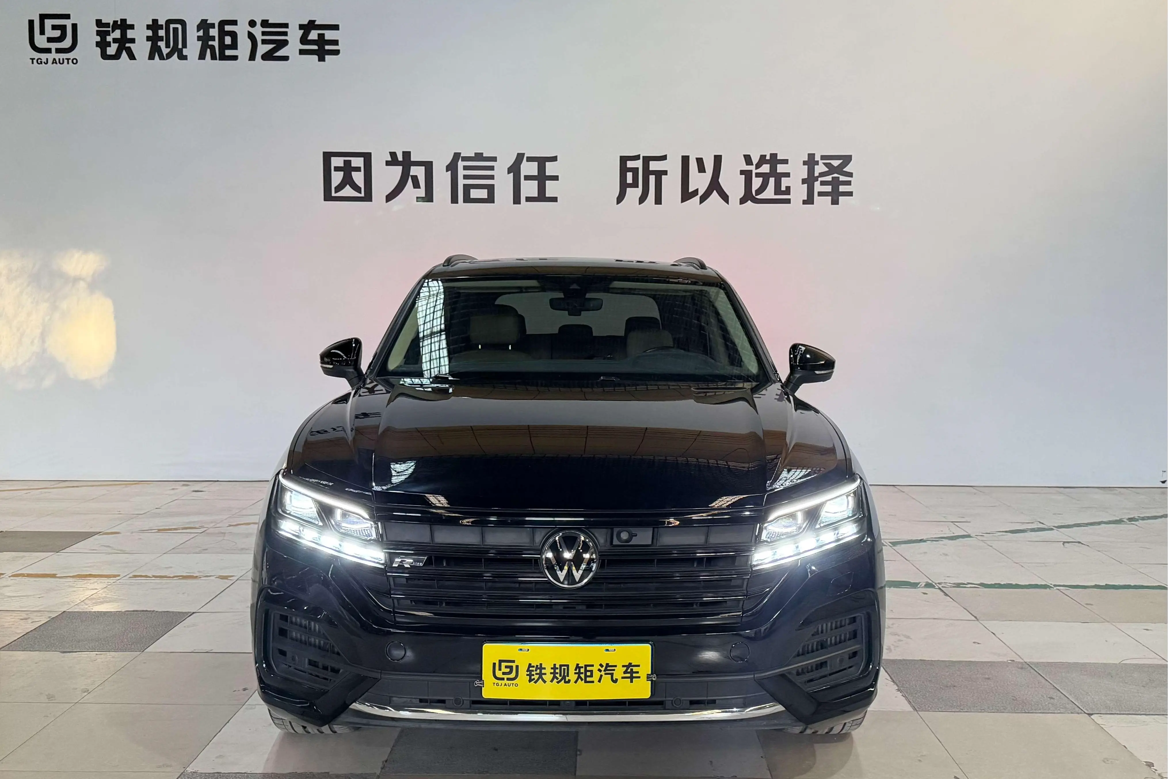 Volkswagen Touareg  из Китая