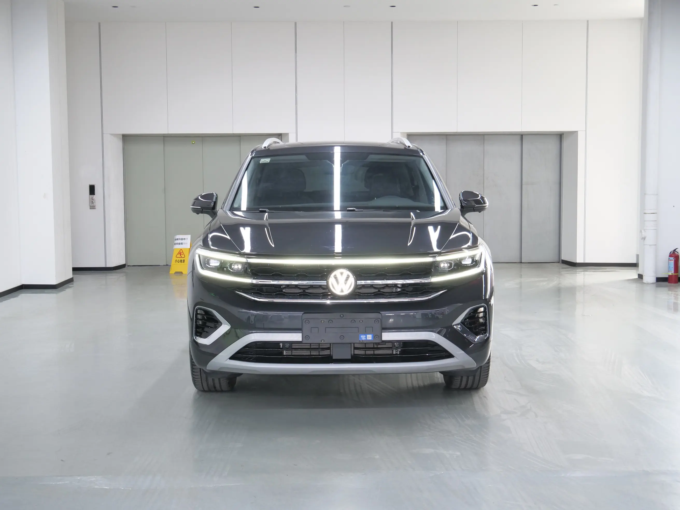 Volkswagen Talagon (Lan Jing)  из Китая