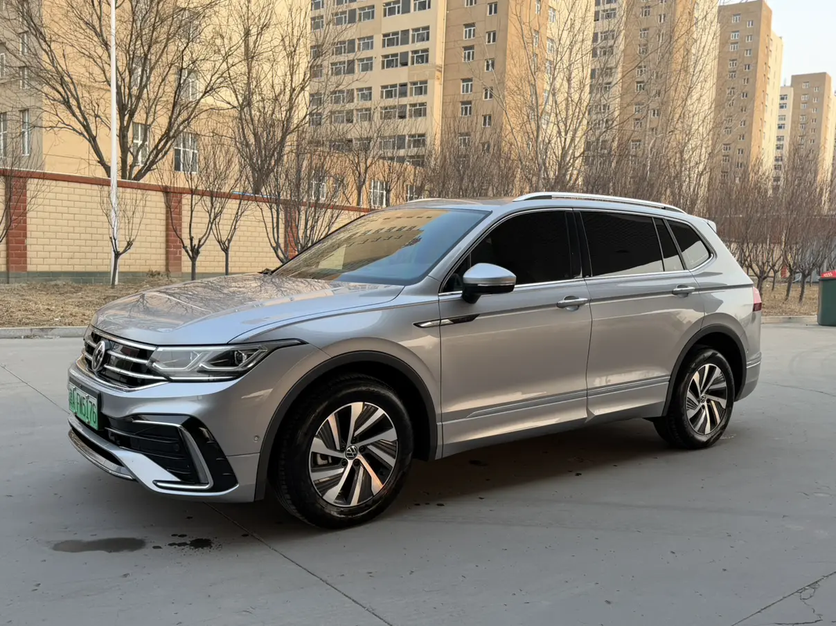 Volkswagen Tiguan L PHEV  из Китая