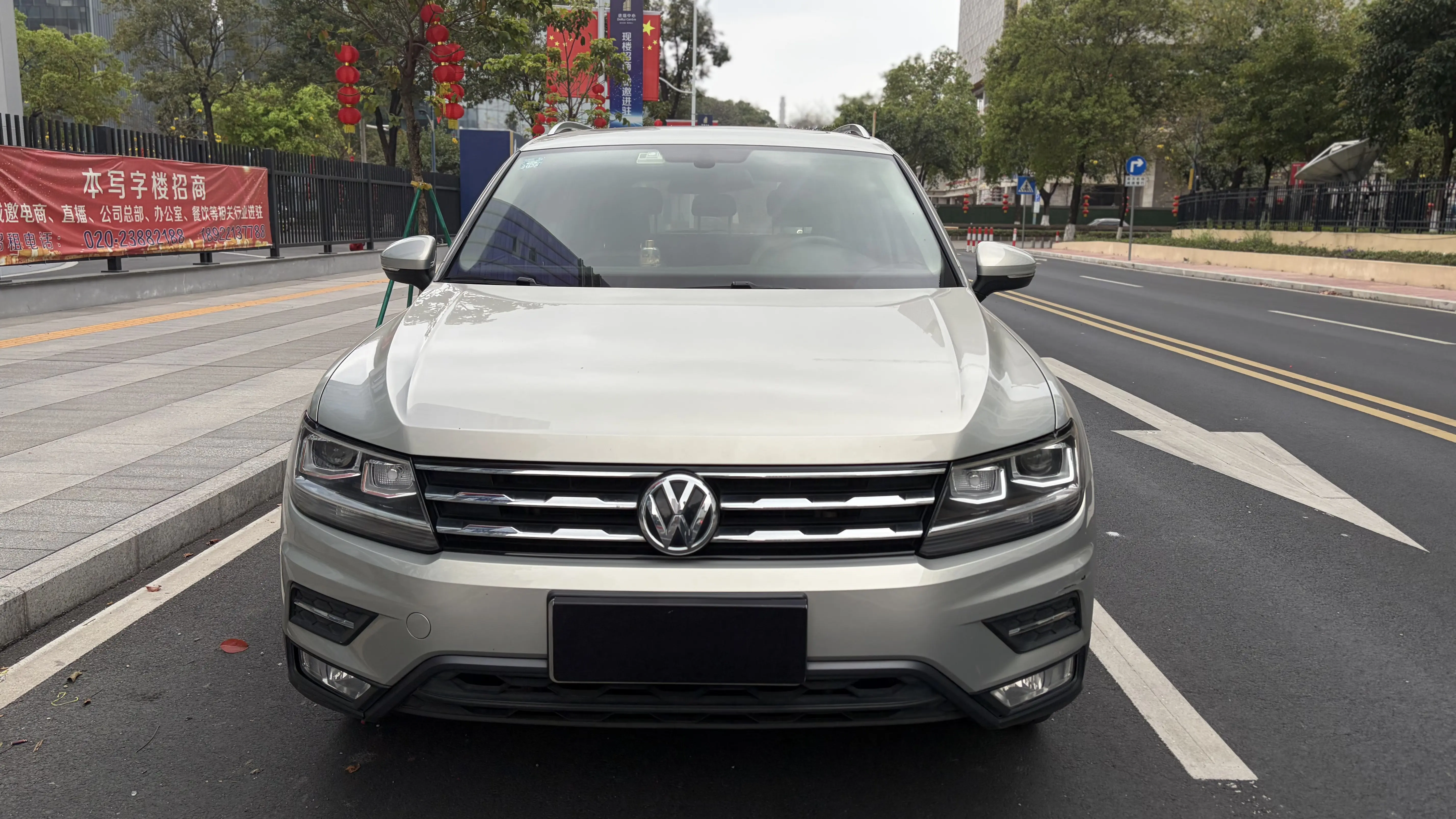 Volkswagen Tiguan L  из Китая