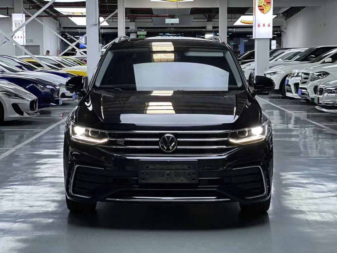 Volkswagen Tiguan L  из Китая