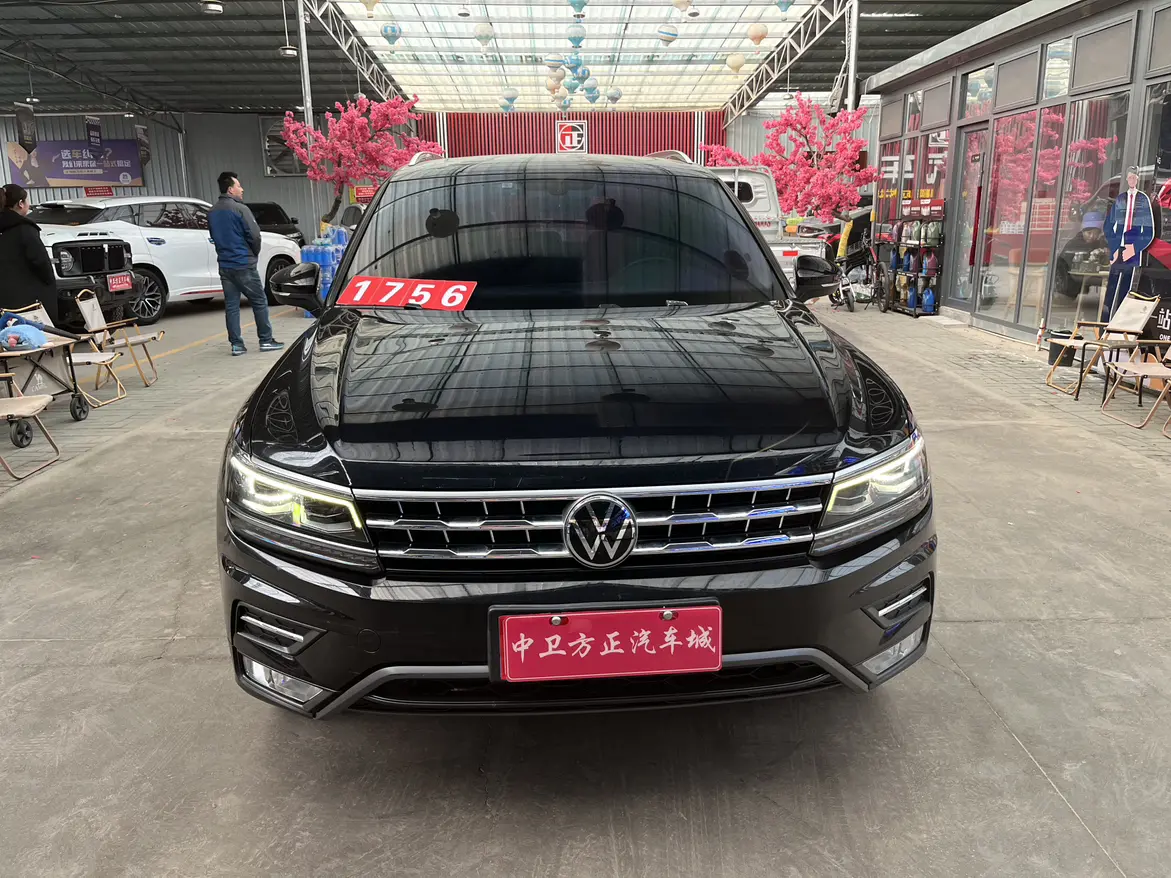 Volkswagen Tiguan L  из Китая