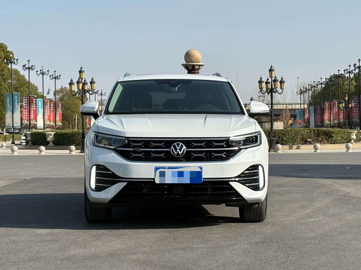 Volkswagen Tayron  из Китая