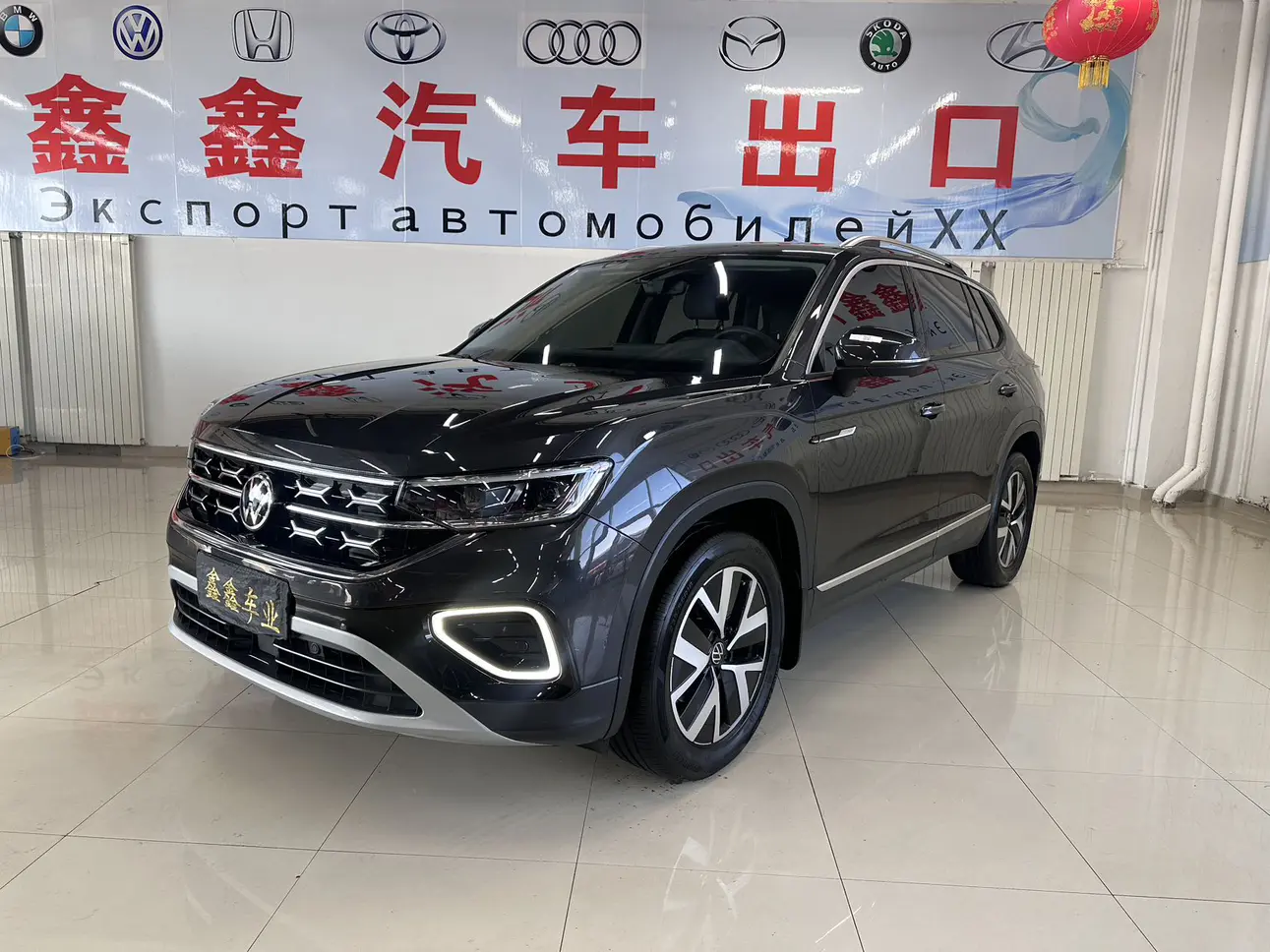 Volkswagen Tayron  из Китая