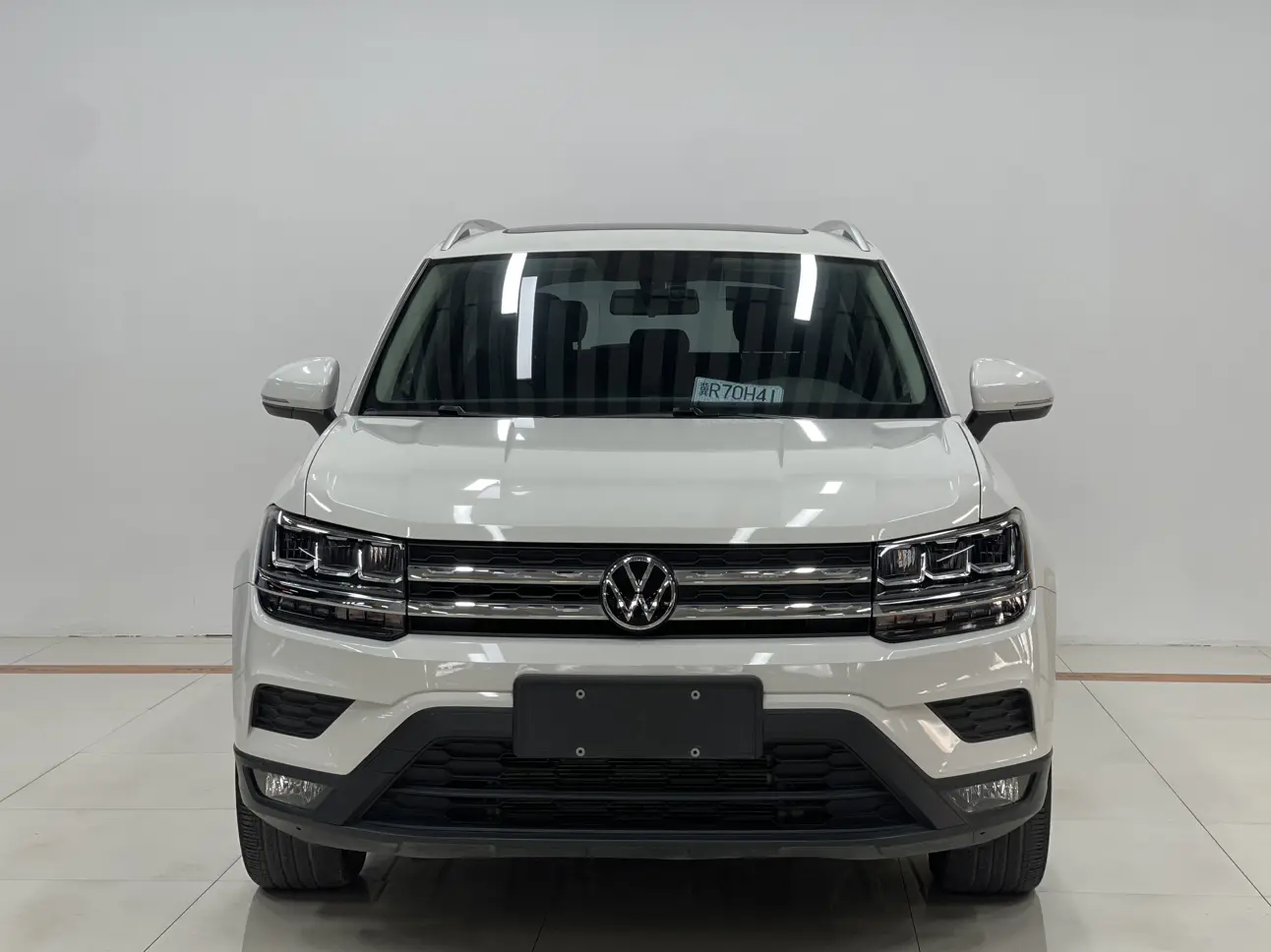 Volkswagen Tharu  из Китая