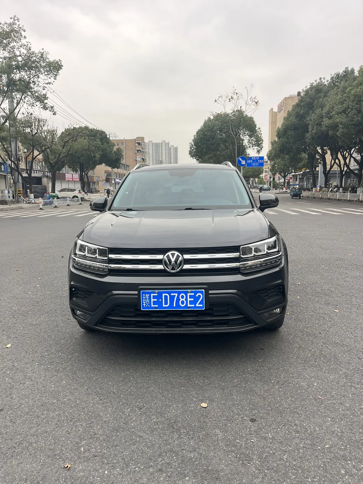 Volkswagen Tharu  из Китая