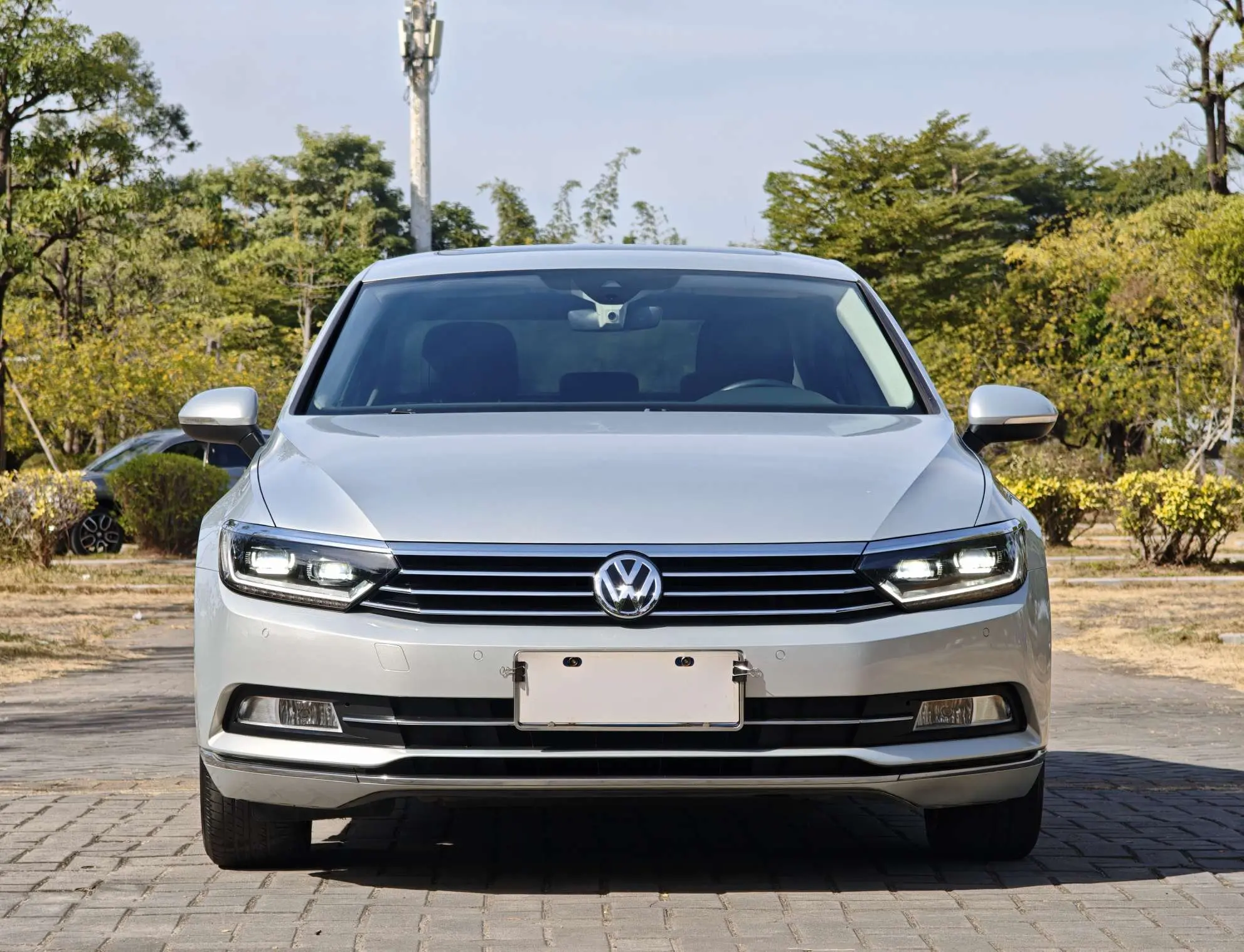 Volkswagen Magotan  из Китая