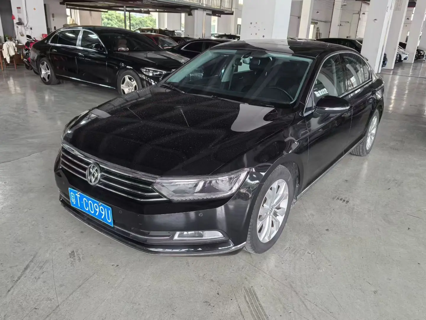 Volkswagen Magotan  из Китая