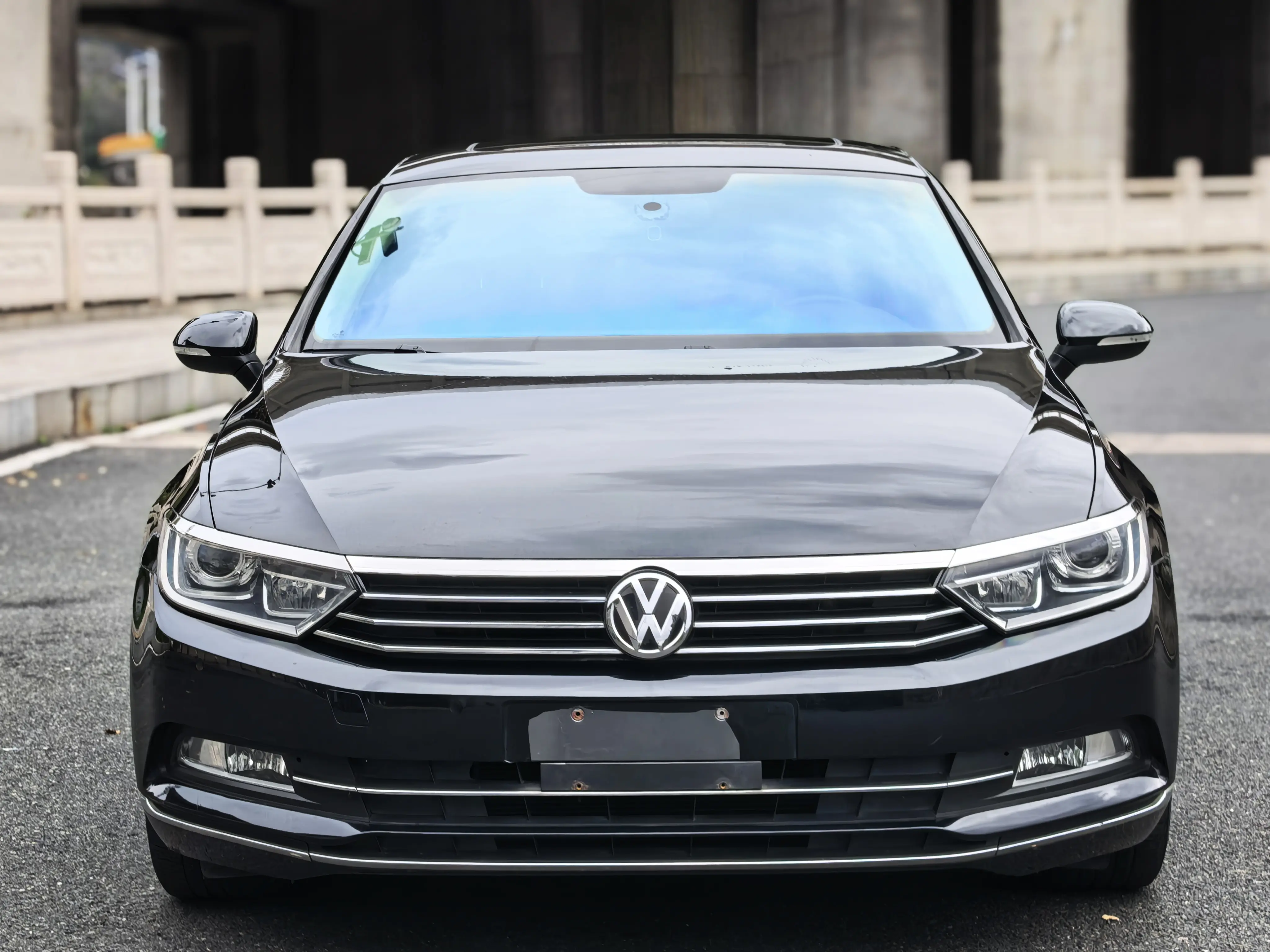 Volkswagen Magotan  из Китая