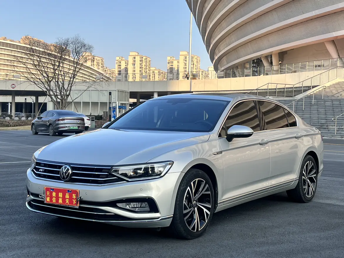 Volkswagen Magotan  из Китая