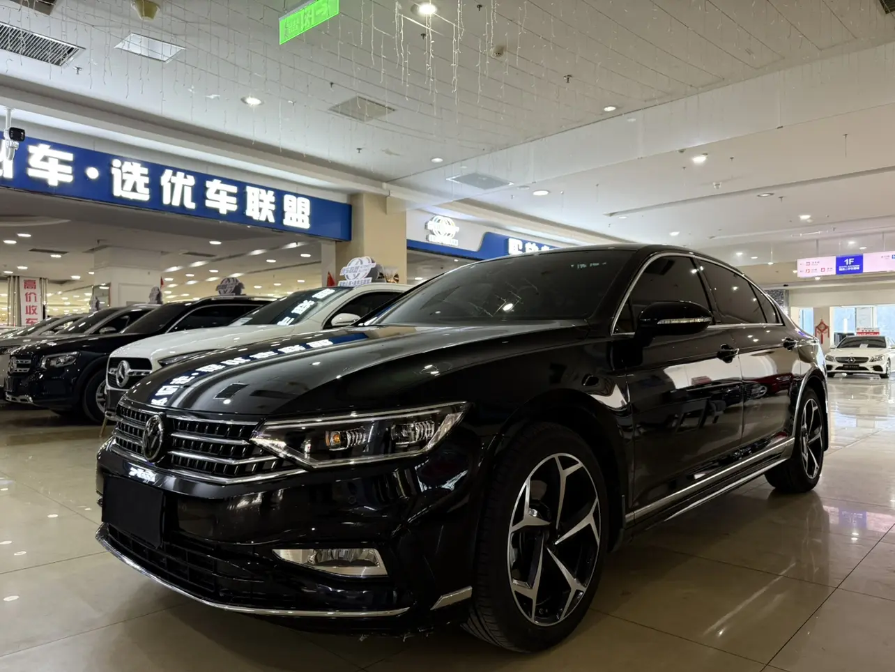 Volkswagen Magotan  из Китая