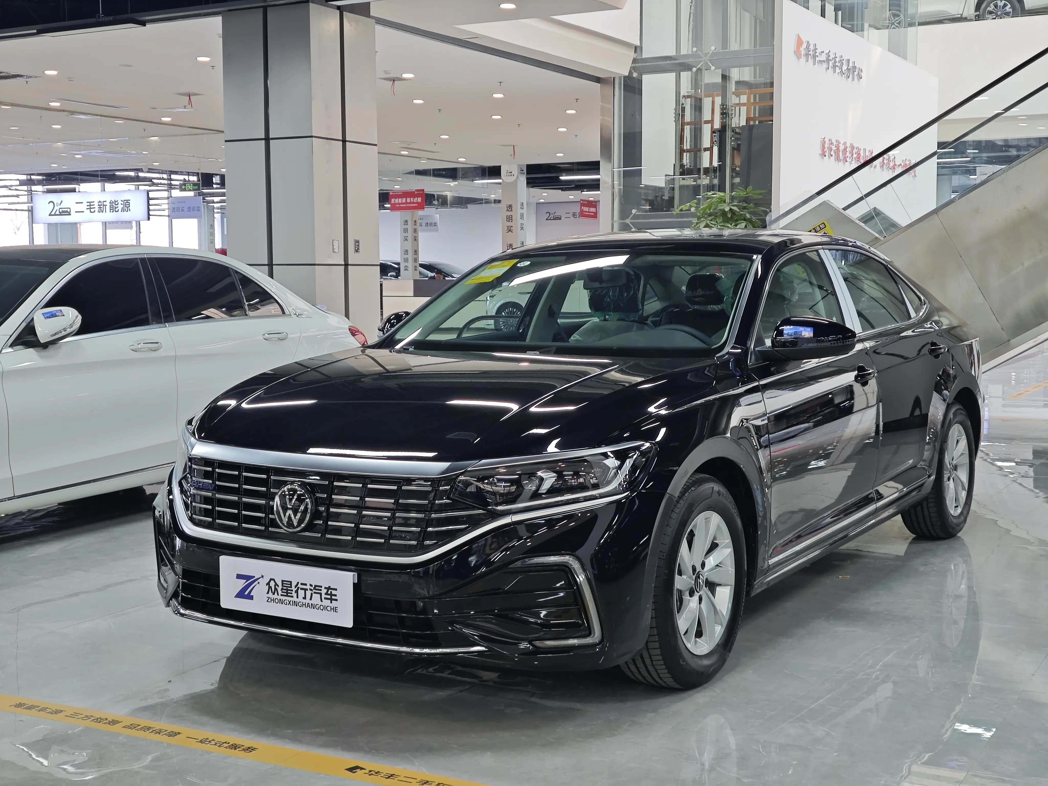 Volkswagen Passat PHEV  из Китая