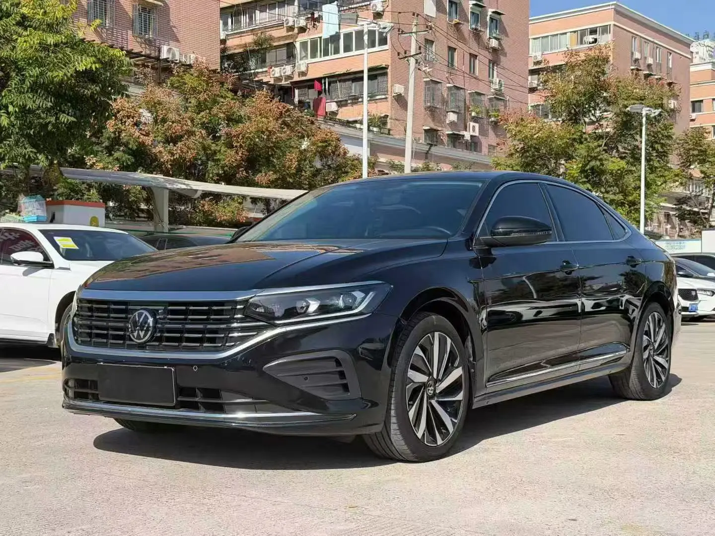 Volkswagen Passat  из Китая