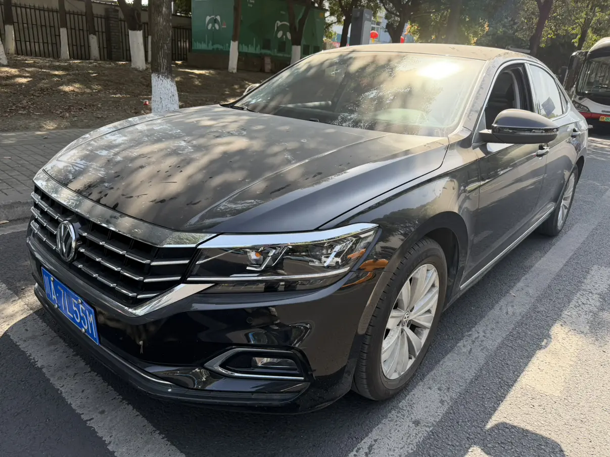 Volkswagen Passat  из Китая