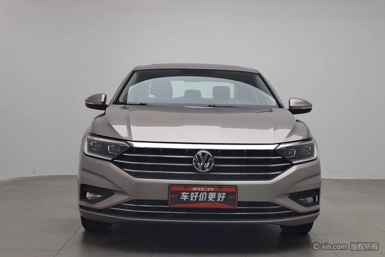 Volkswagen Sagitar  из Китая