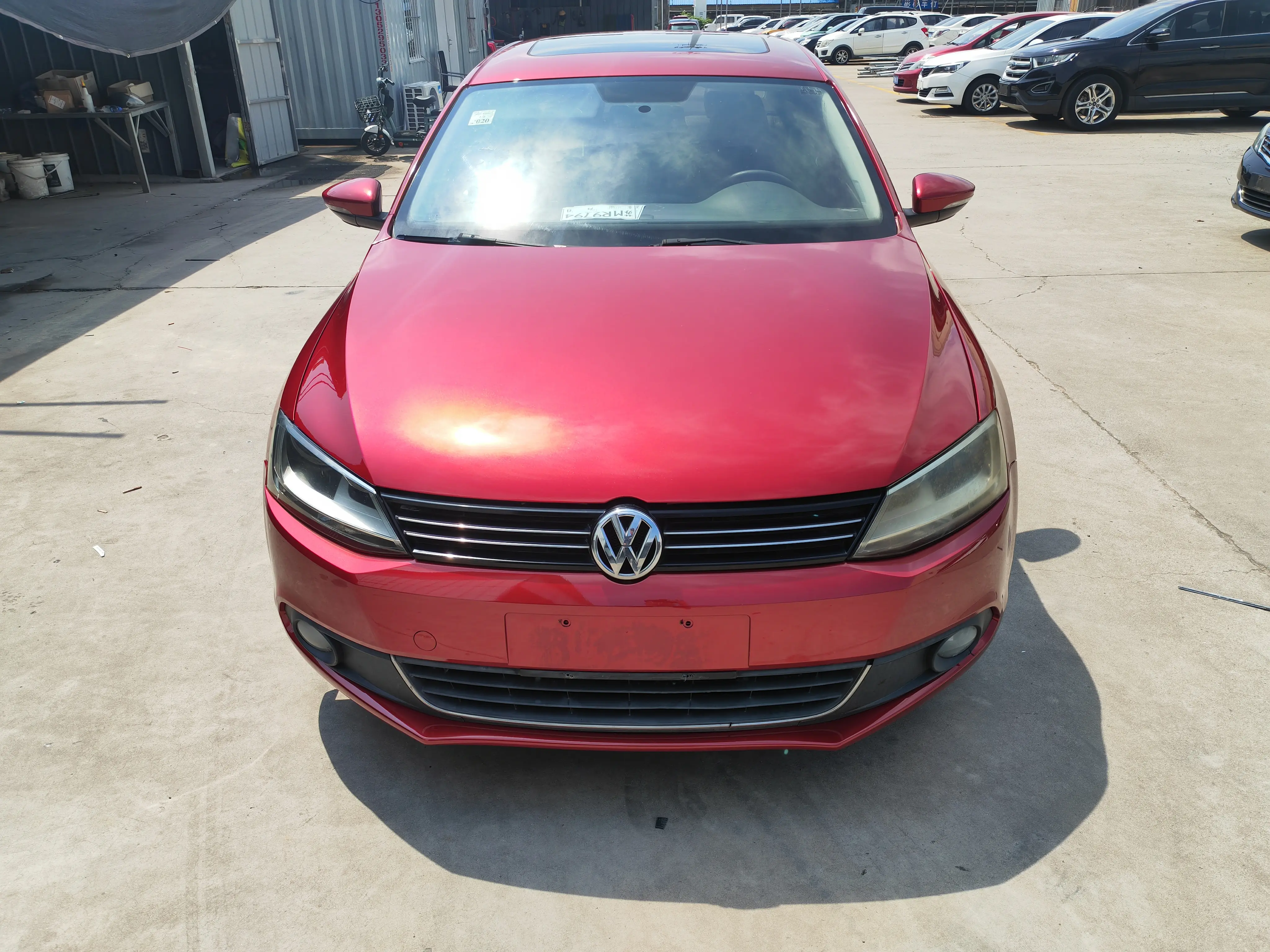 Volkswagen Sagitar  из Китая