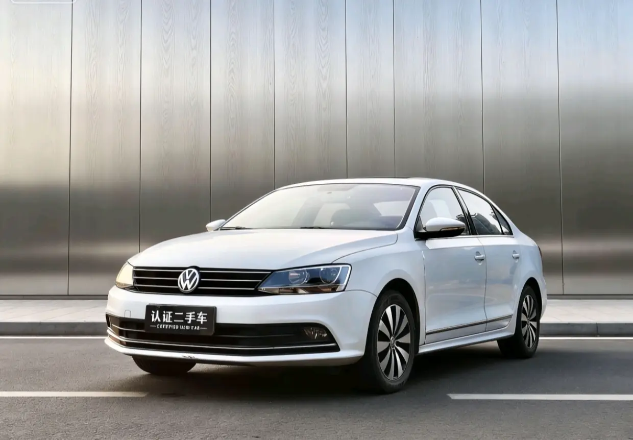 Volkswagen Sagitar  из Китая