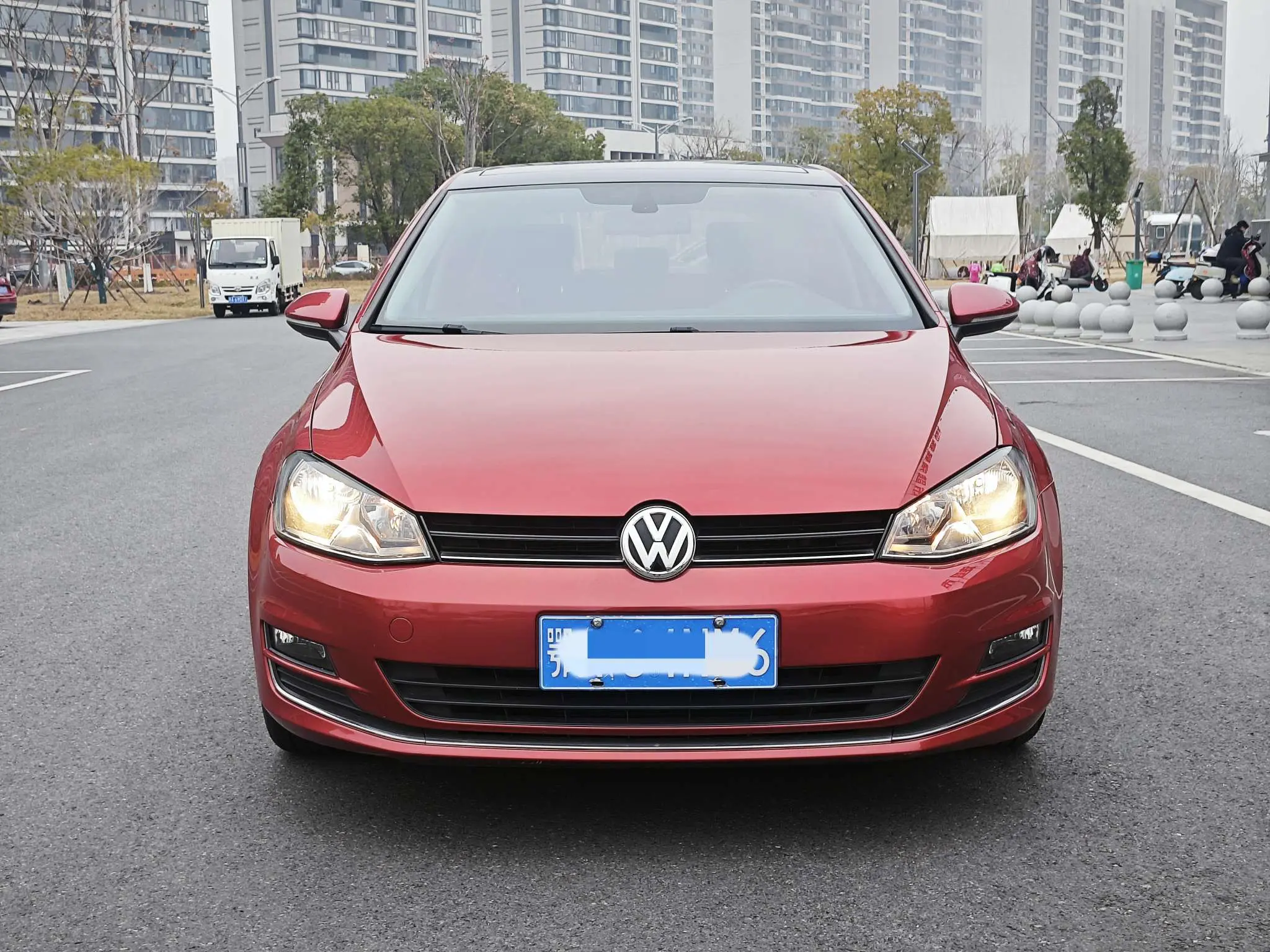 Volkswagen Golf  из Китая