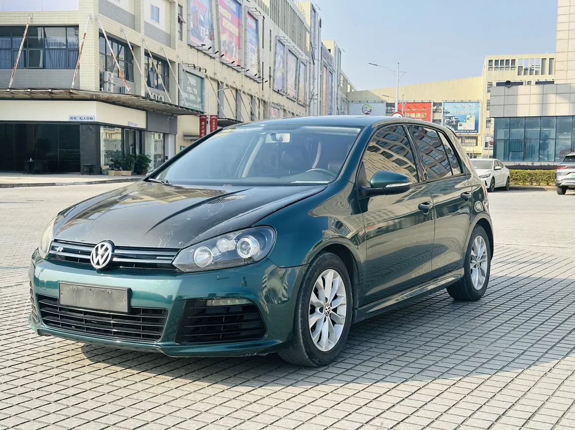 Volkswagen Golf  из Китая