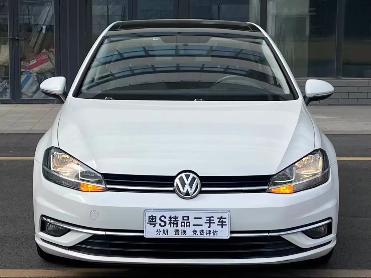 Volkswagen Golf  из Китая