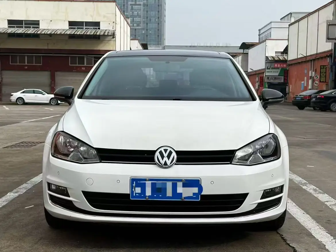 Volkswagen Golf  из Китая