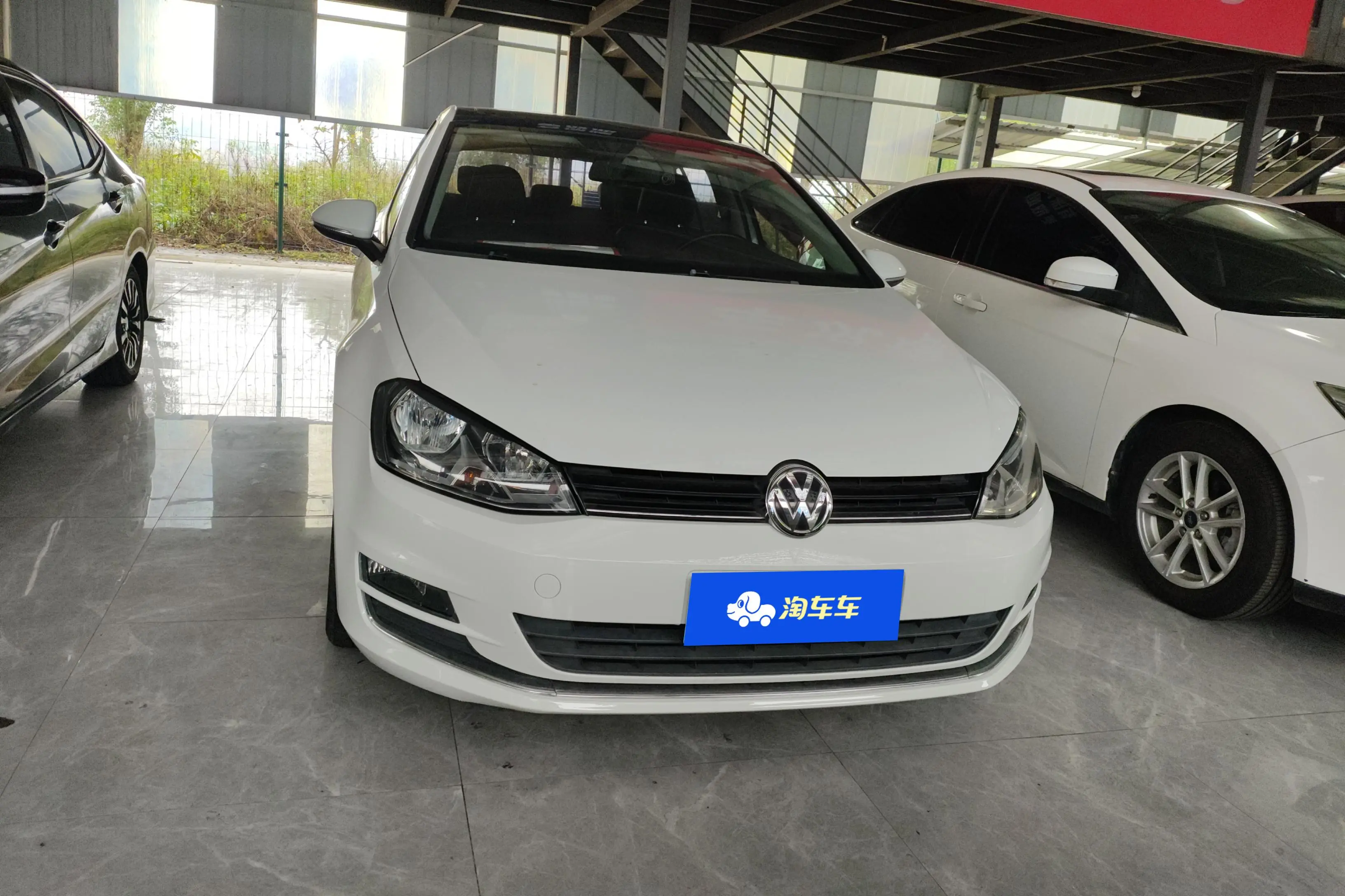 Volkswagen Golf  из Китая