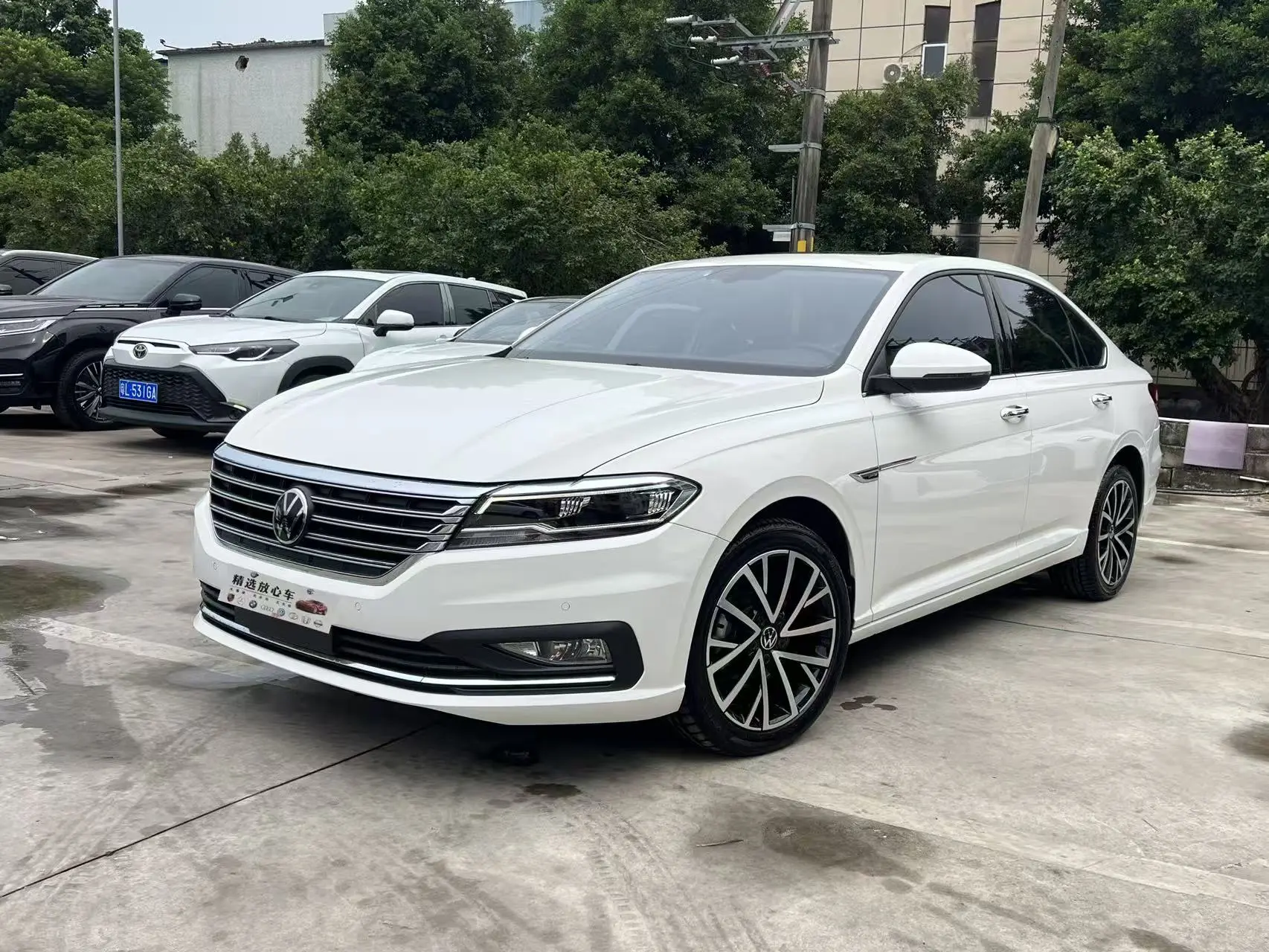 Volkswagen Lavida  из Китая