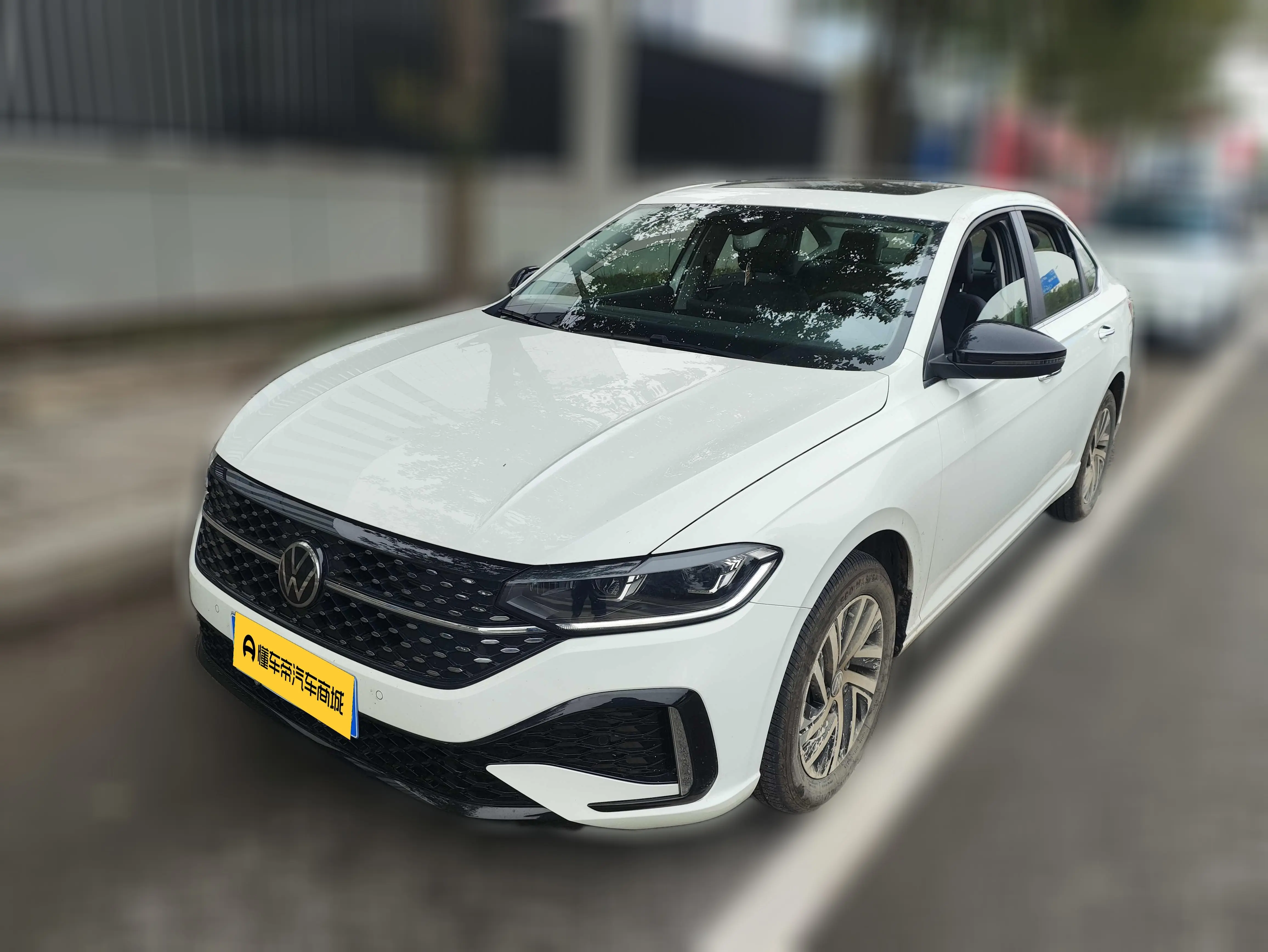 Volkswagen Lavida  из Китая