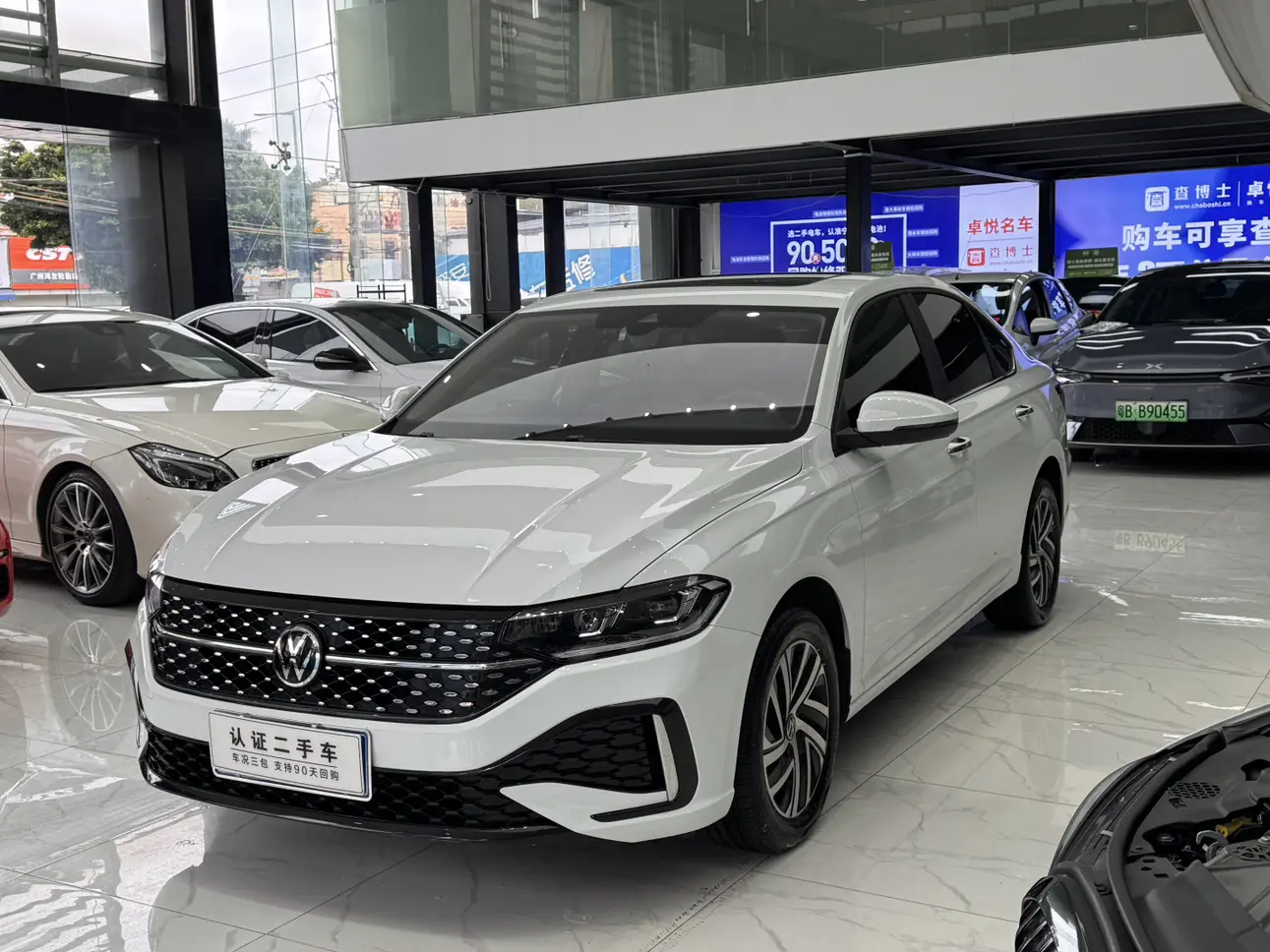 Volkswagen Lavida  из Китая