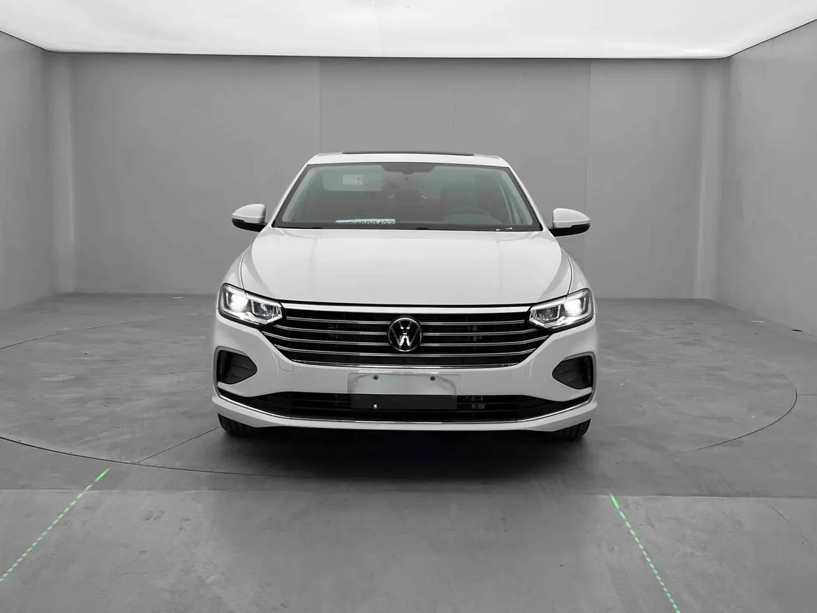 Volkswagen Lavida  из Китая