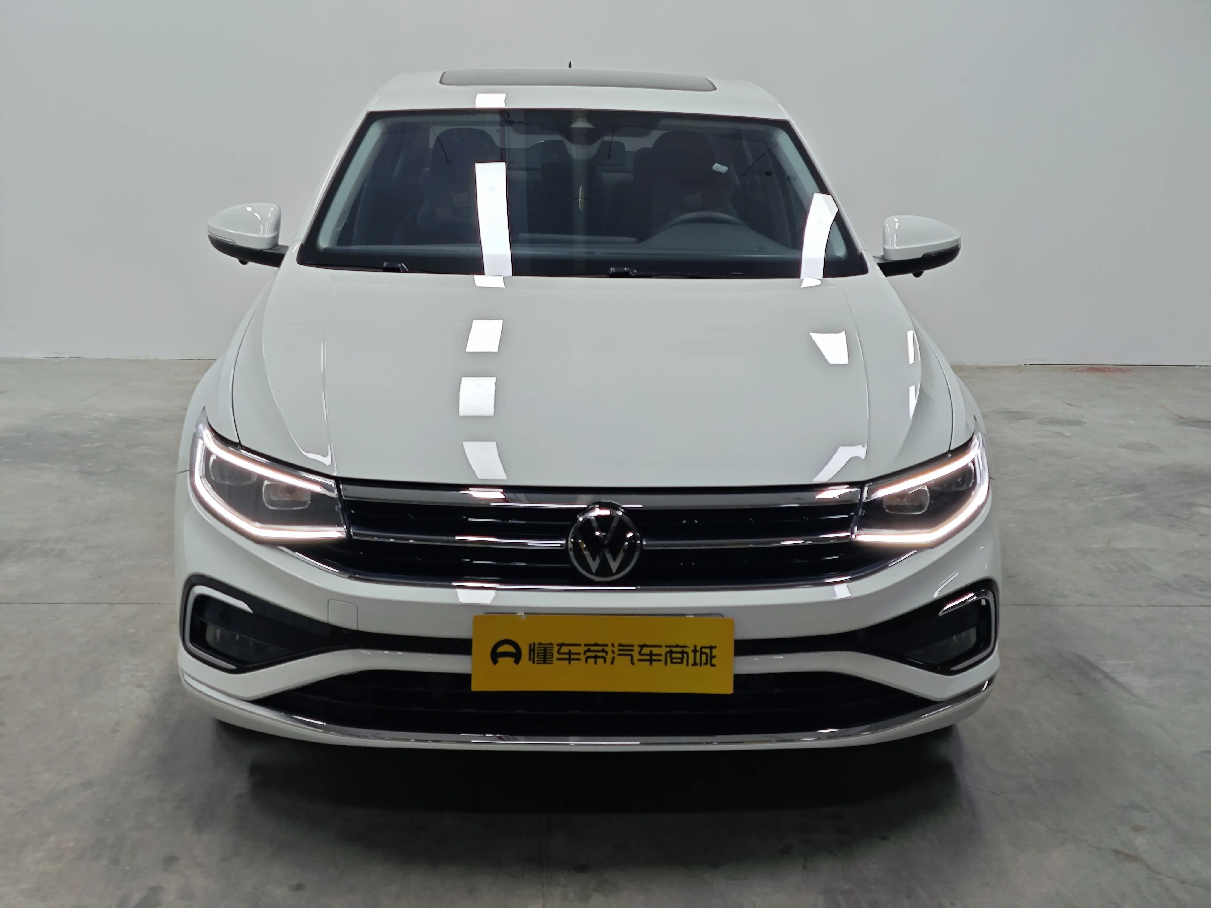 Volkswagen Bora  из Китая