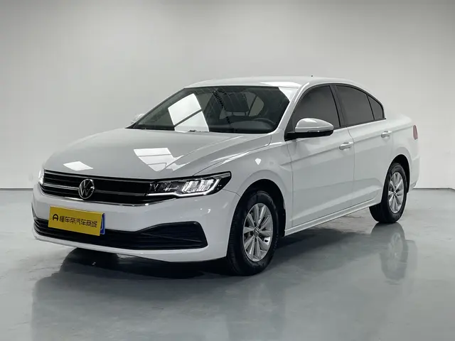 Volkswagen Bora  из Китая