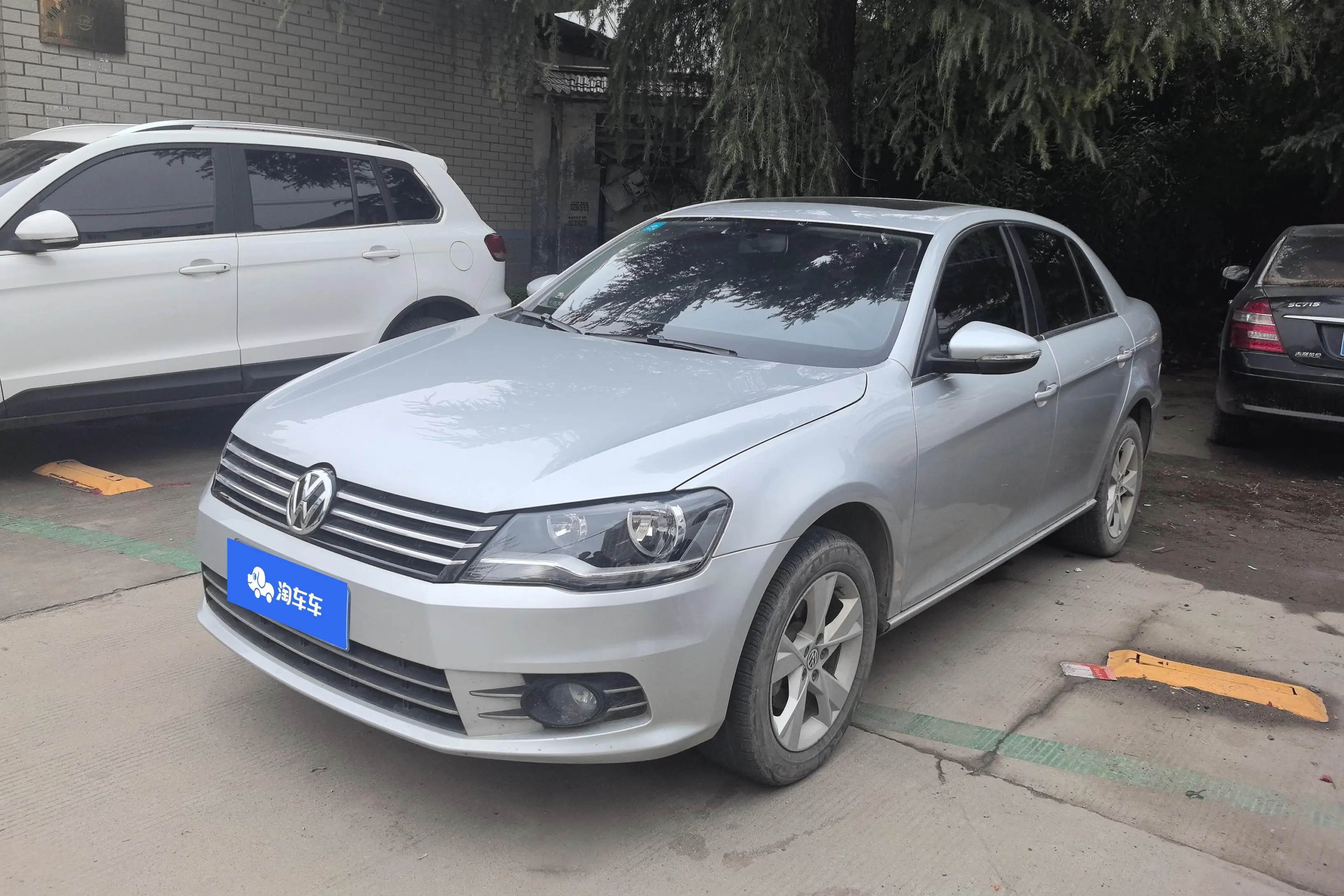 Volkswagen Bora  из Китая