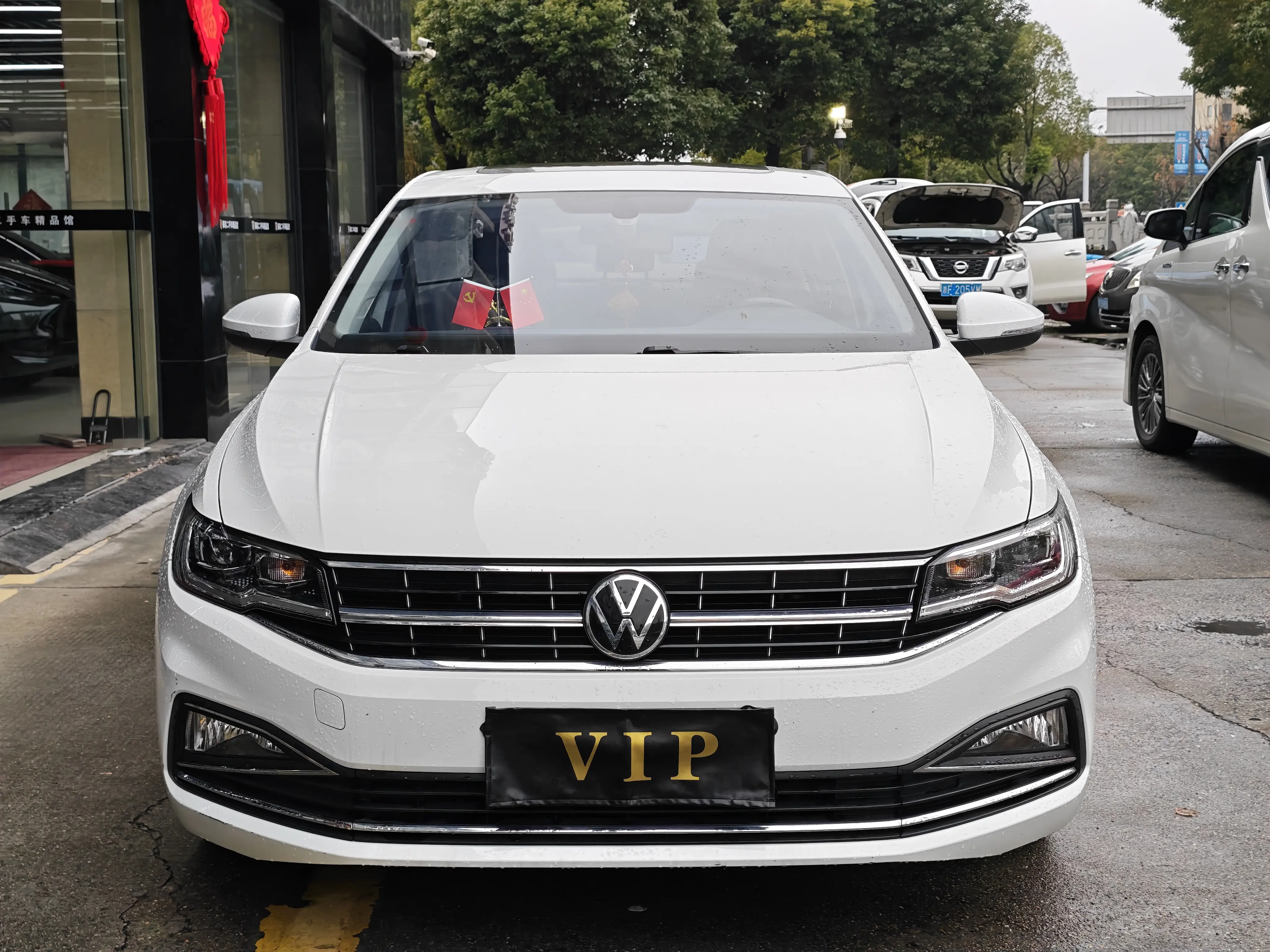 Volkswagen Bora  из Китая