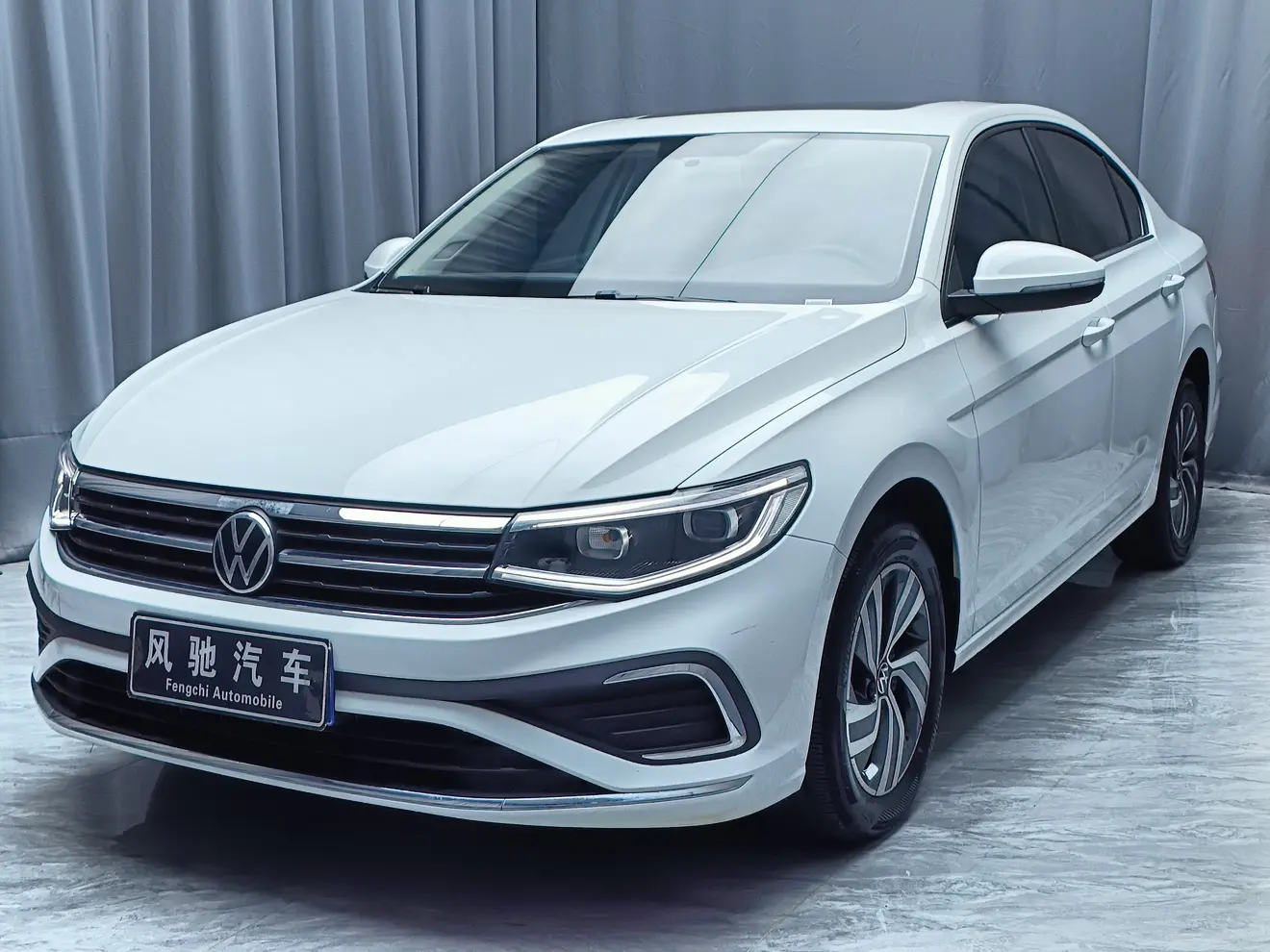 Volkswagen Bora  из Китая