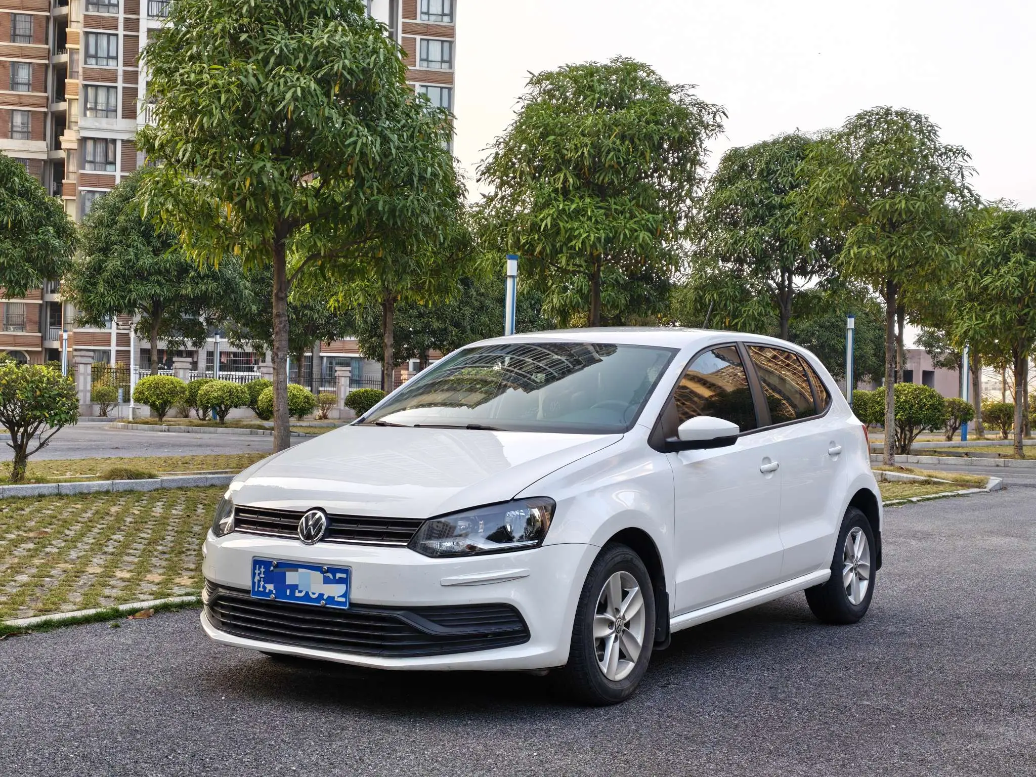 Volkswagen Polo  из Китая