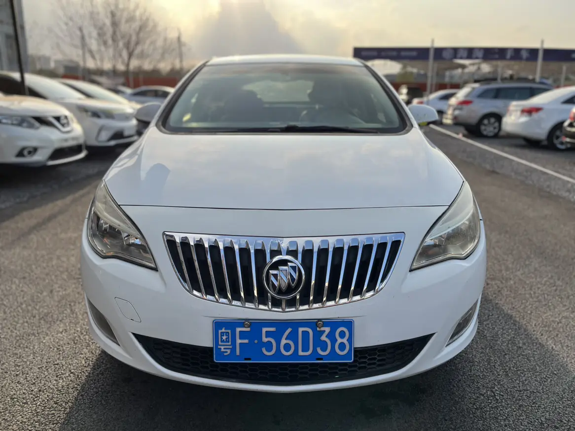 Buick Yinglang  из Китая