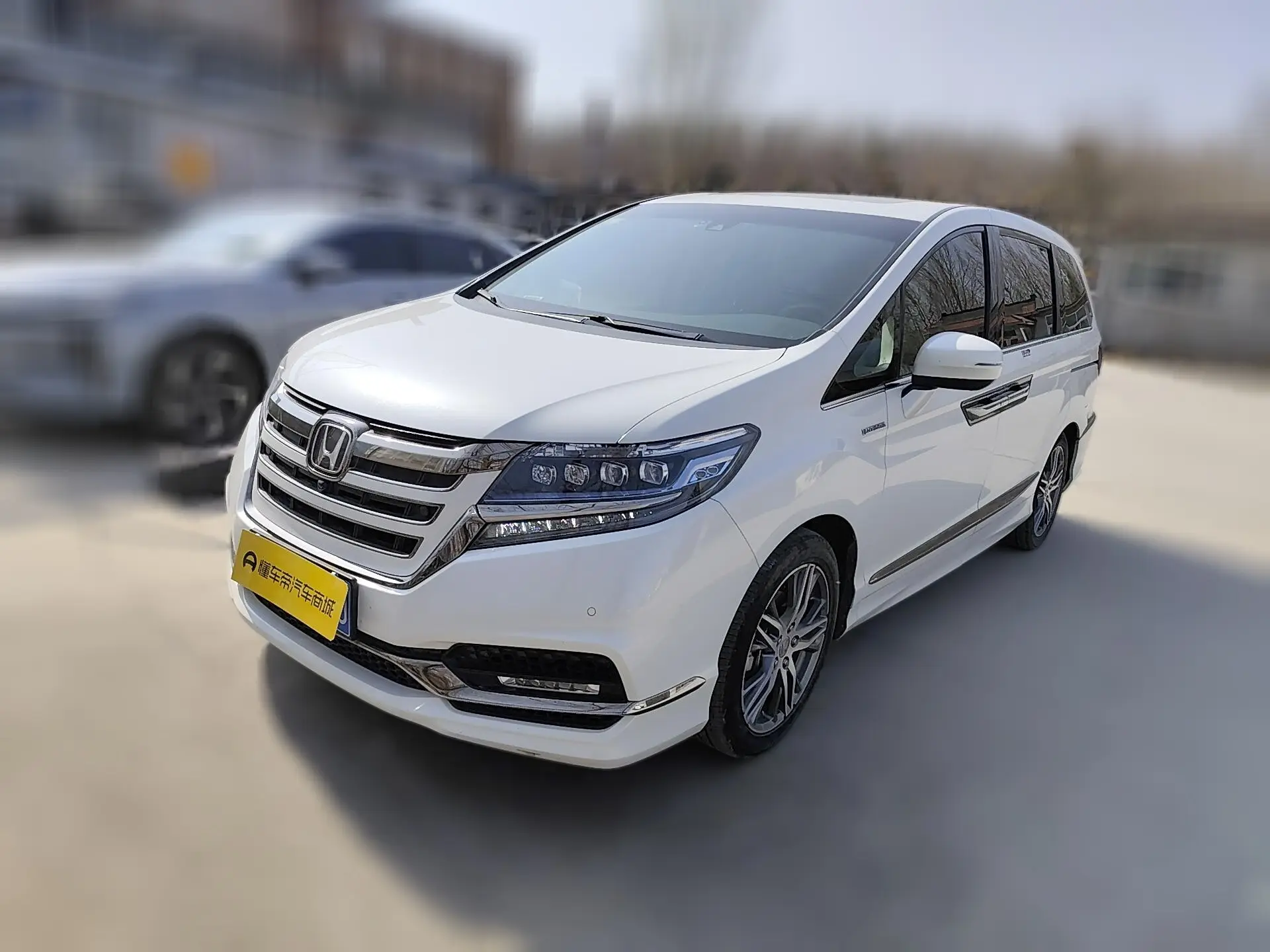 Honda Elysion (Alison)  из Китая