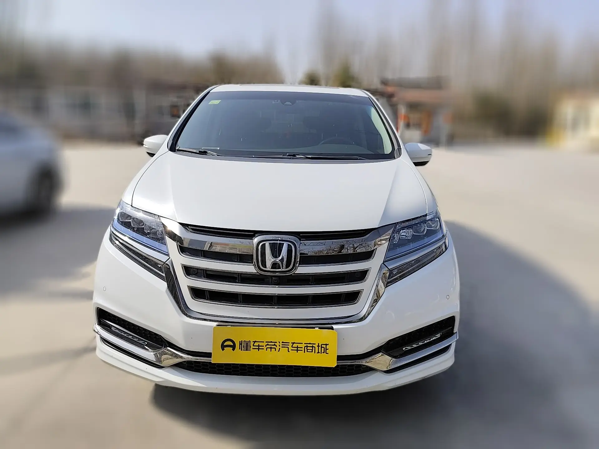 Honda Elysion (Alison)  из Китая