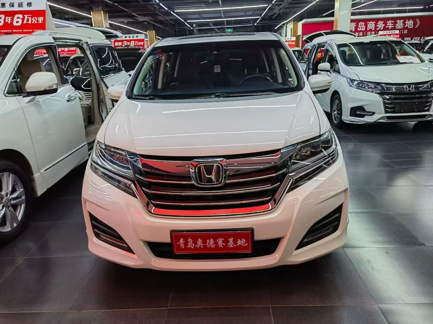 Honda Elysion (Alison)  из Китая