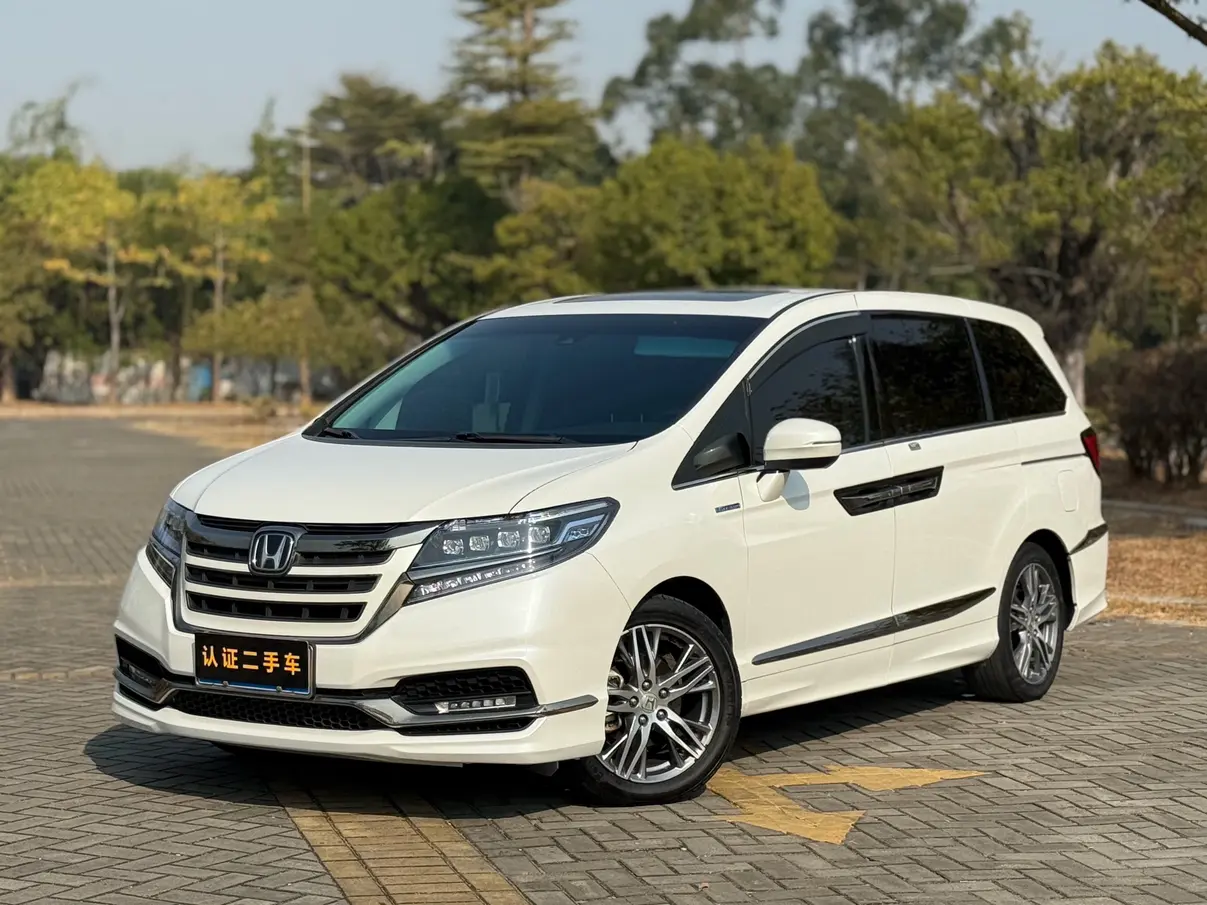 Honda Elysion (Alison)  из Китая