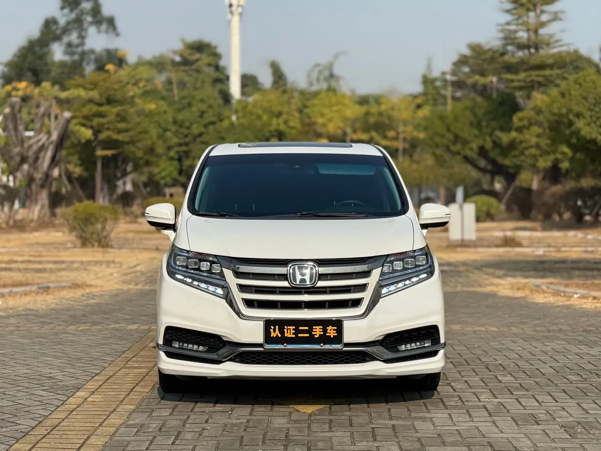 Honda Elysion (Alison)  из Китая