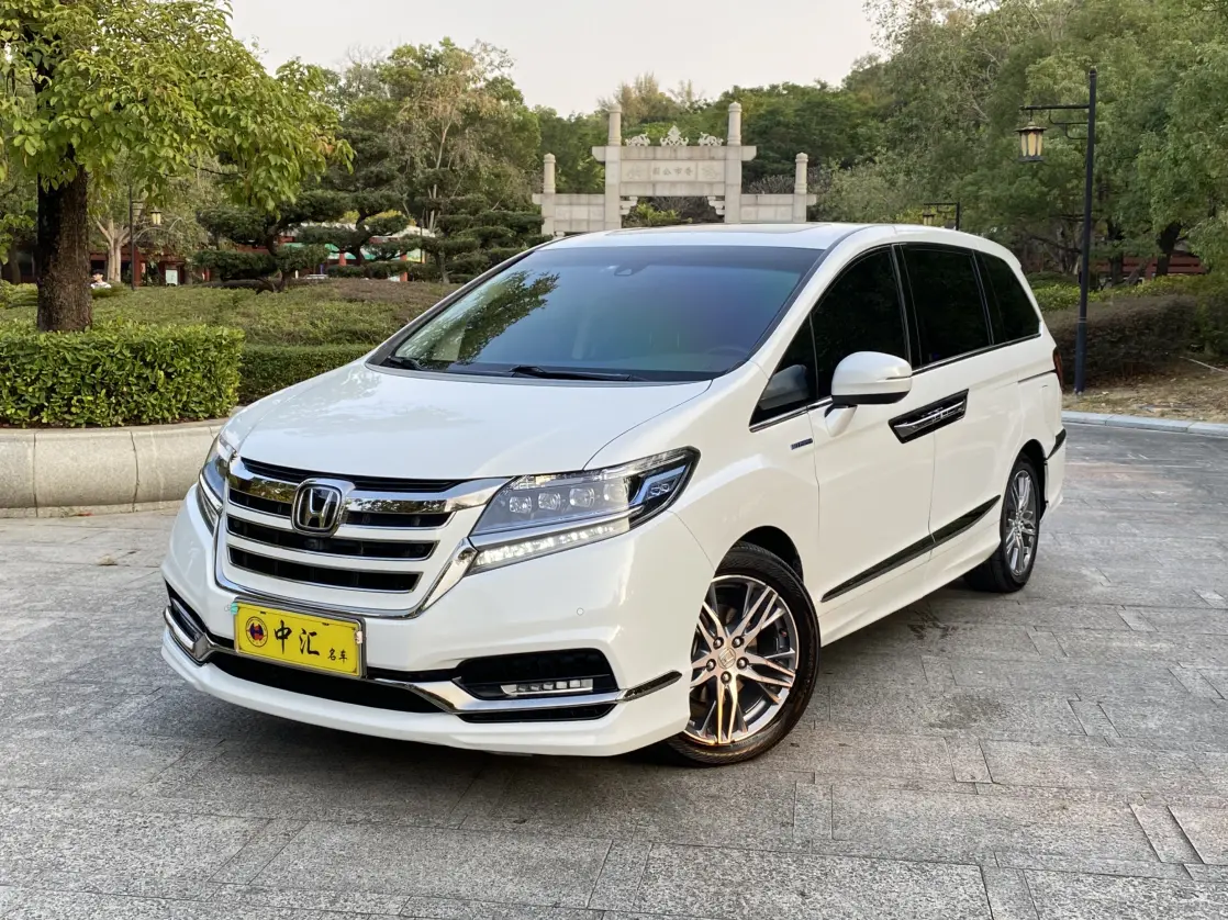Honda Elysion (Alison)  из Китая