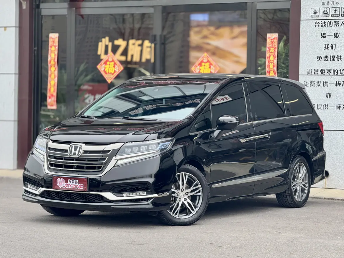 Honda Elysion (Alison)  из Китая