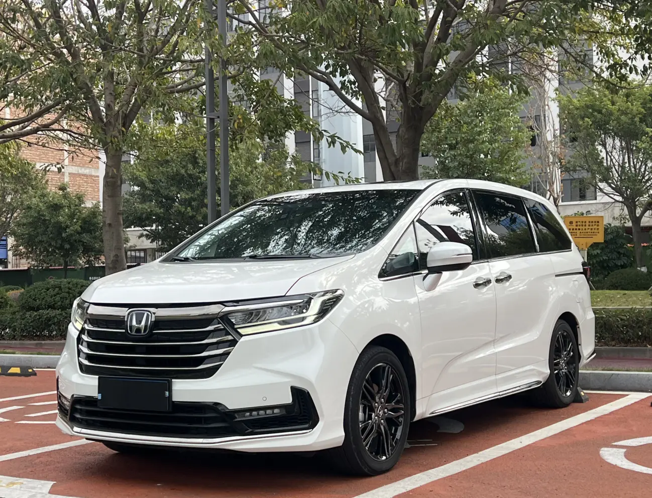 Honda Odyssey  из Китая