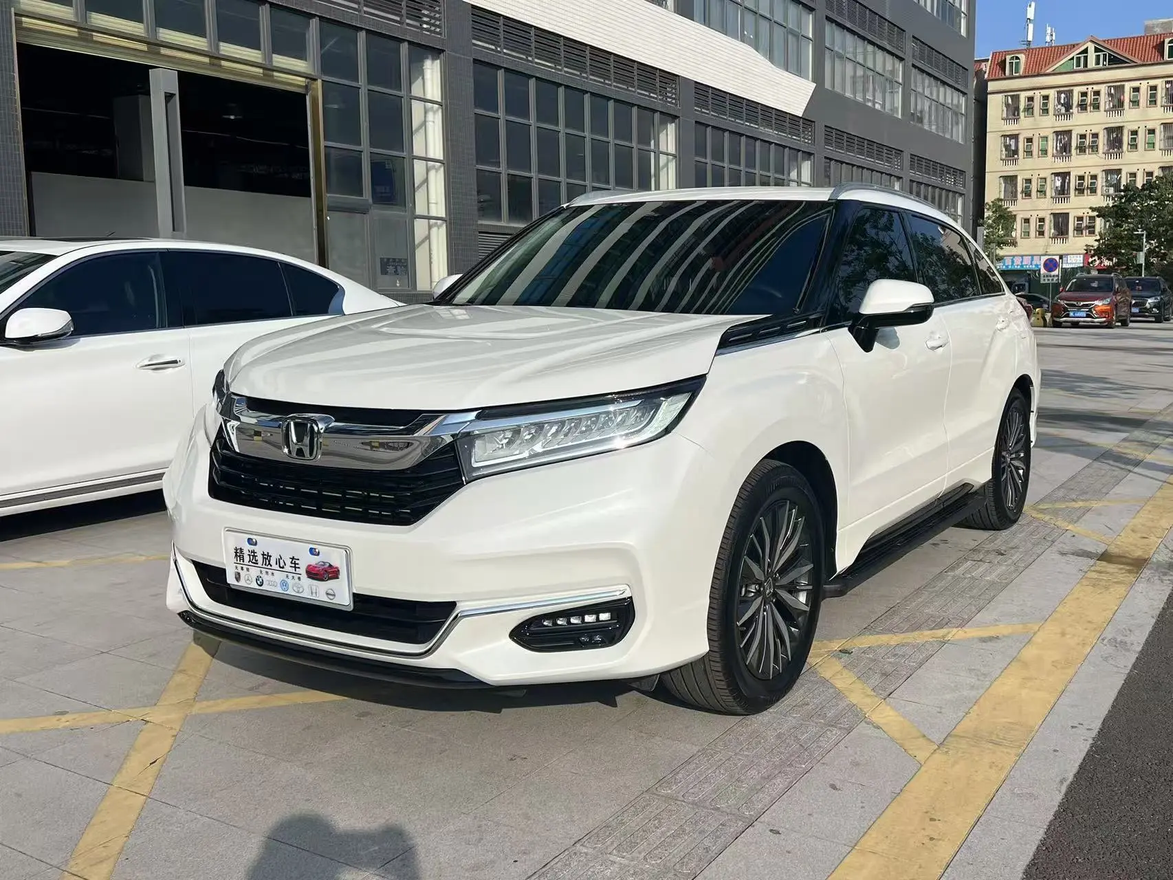 Honda Avancier (Crown Road)  из Китая