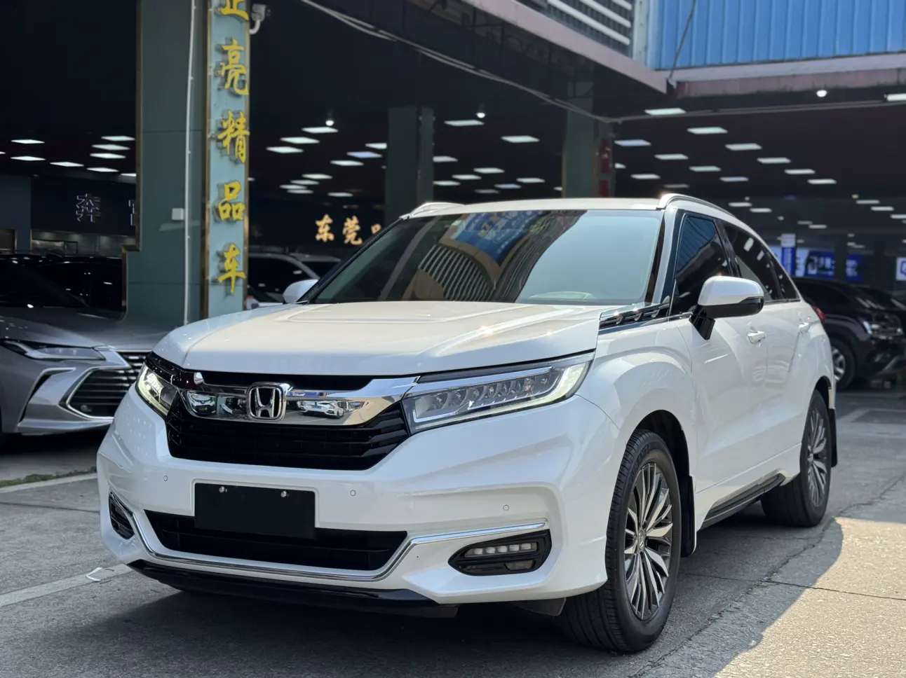 Honda Avancier (Crown Road)  из Китая