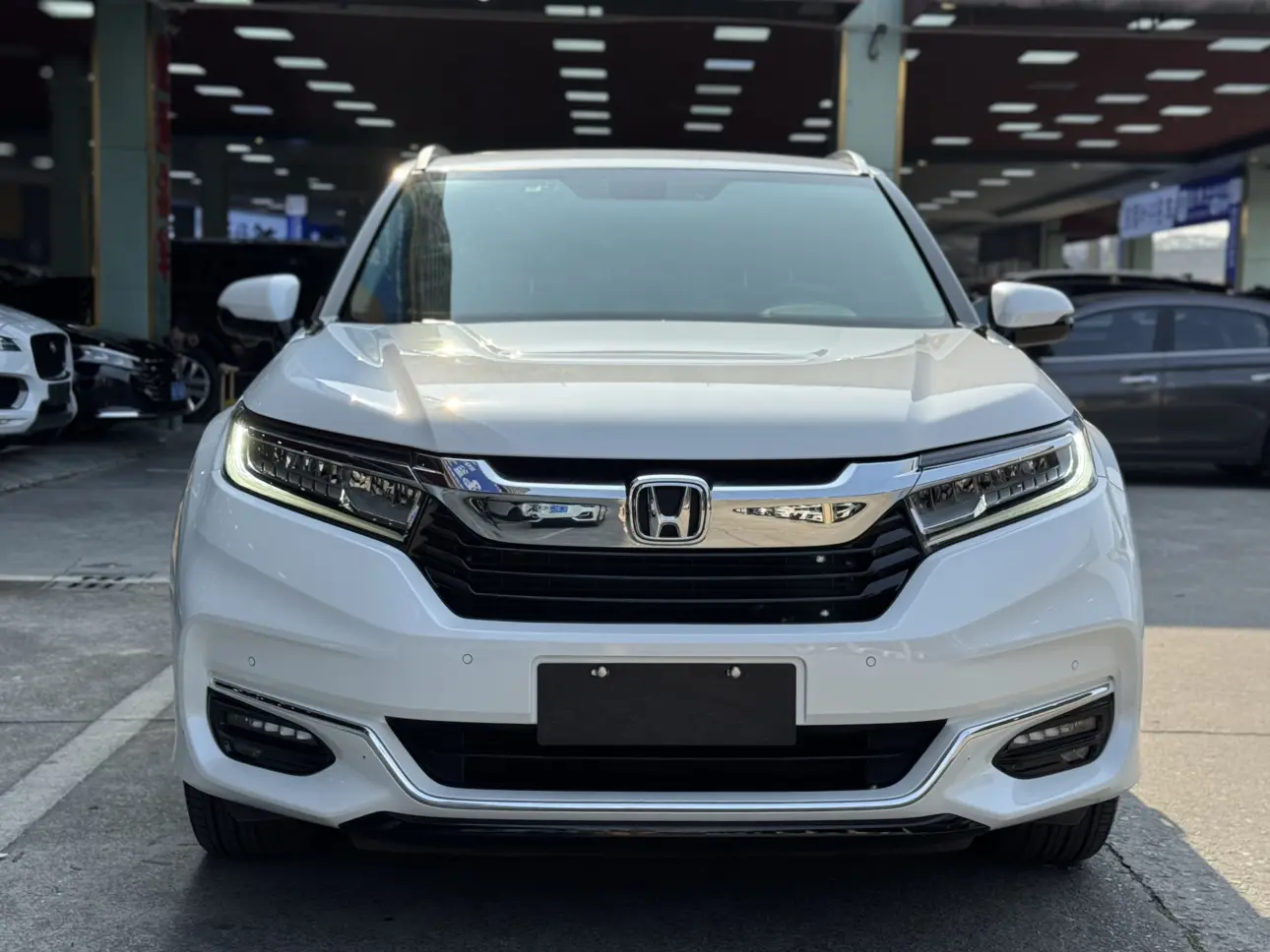 Honda Avancier (Crown Road)  из Китая