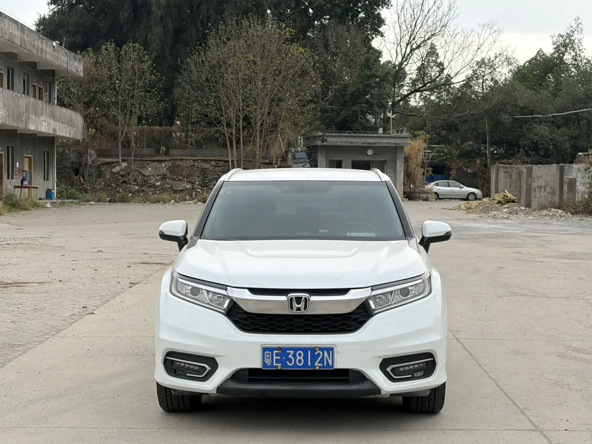Honda Avancier (Crown Road)  из Китая
